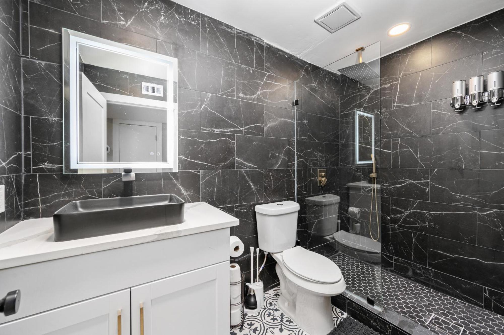 Comfortable 2Br Apt In Vibrant Houston Heights Buitenkant foto